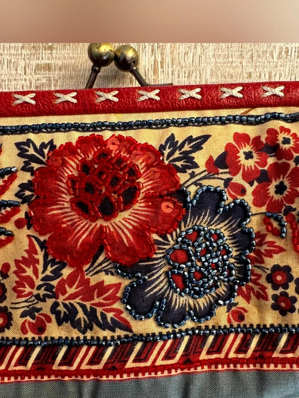 Isabella Fiore Vintage Beaded Floral Clasp Clutch With Chain